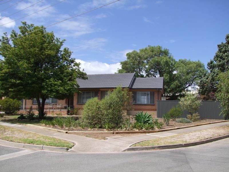 7 Renown Avenue, Seacliff Park SA 5049