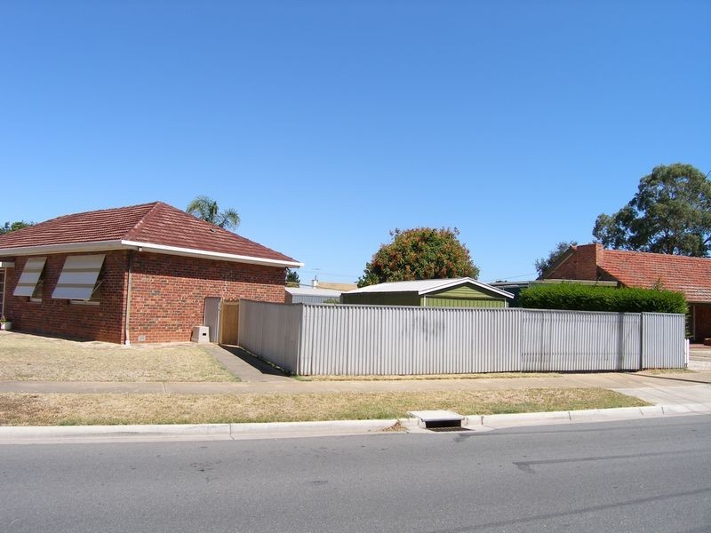 2 Lock Street, Kidman Park SA 5025