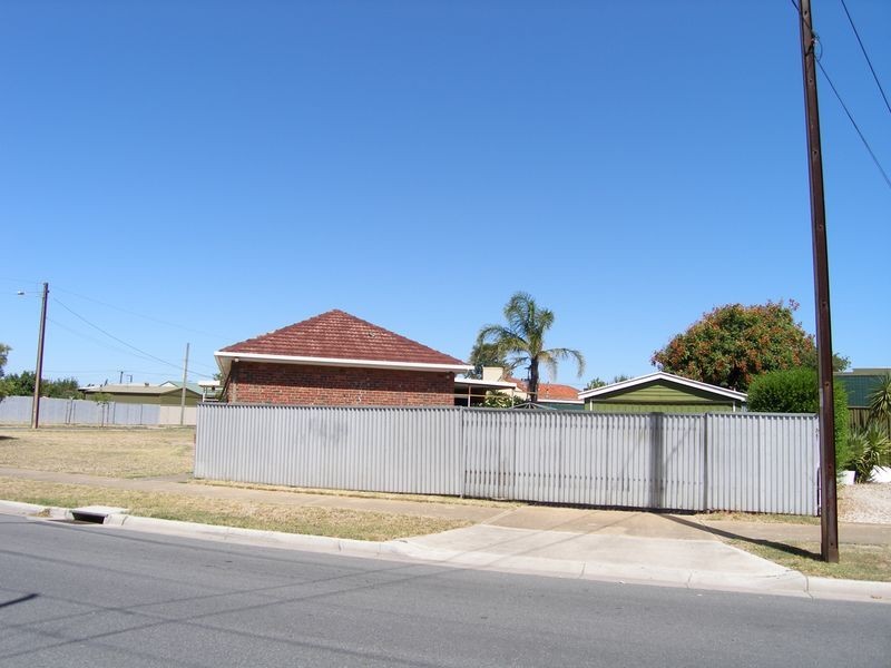 2 Lock Street, Kidman Park SA 5025