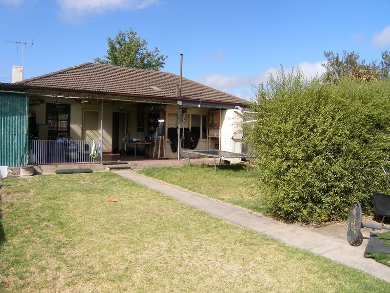 7 Spruce Avenue, Warradale SA 5046