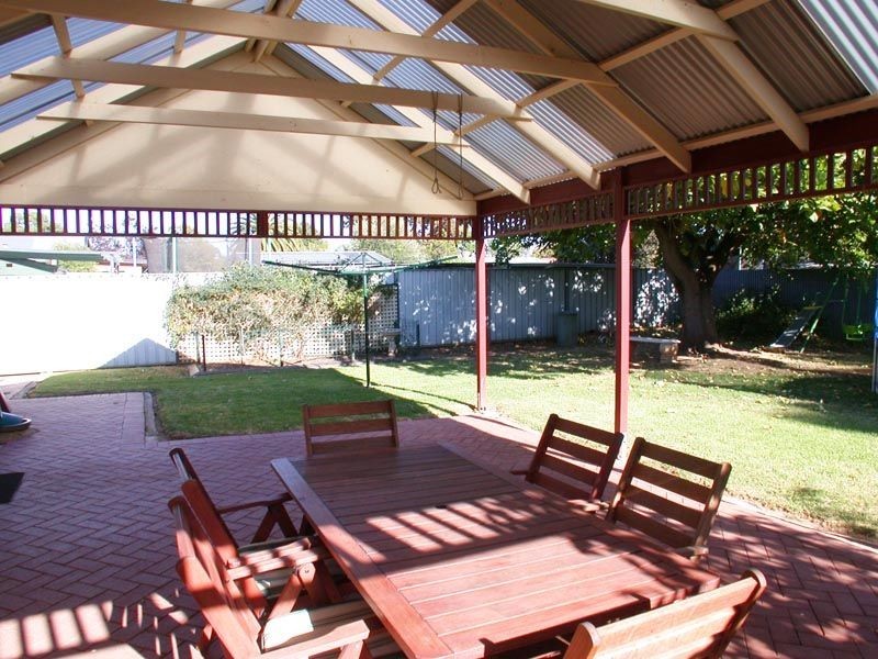 21 Sunshine Ave, Warradale SA 5046
