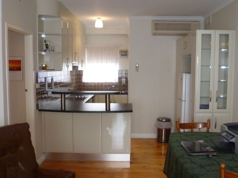 2/2 Fifth Avenue, Glenelg East SA 5045