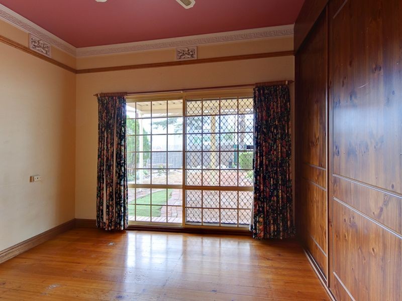 7 Clifford Avenue, Kurralta Park SA 5037