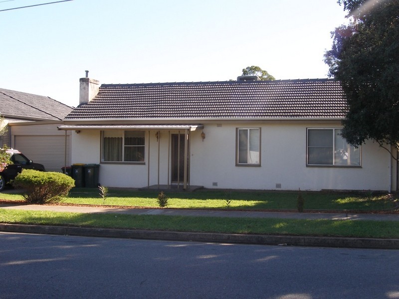 5 Sunshine Ave, Warradale SA 5046