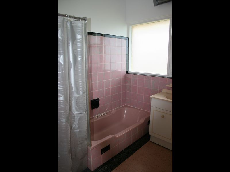 1 Thomas Street, Seacliff Park SA 5049