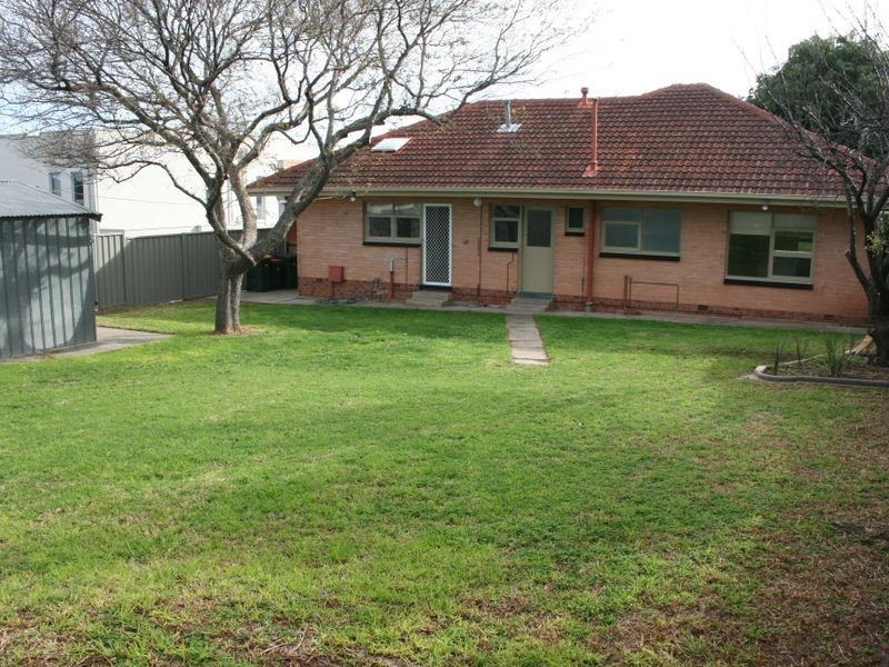 1 Thomas Street, Seacliff Park SA 5049