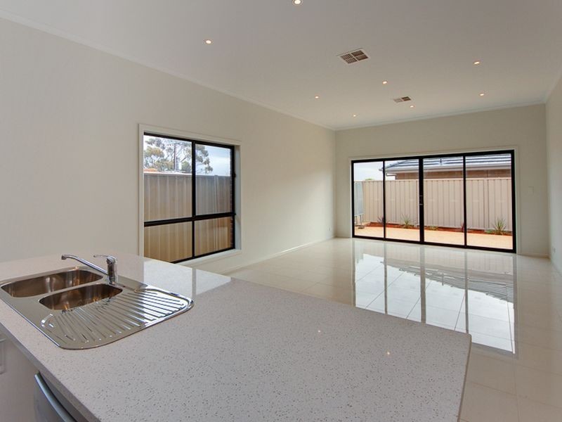 213 Seacombe Road, South Brighton SA 5048