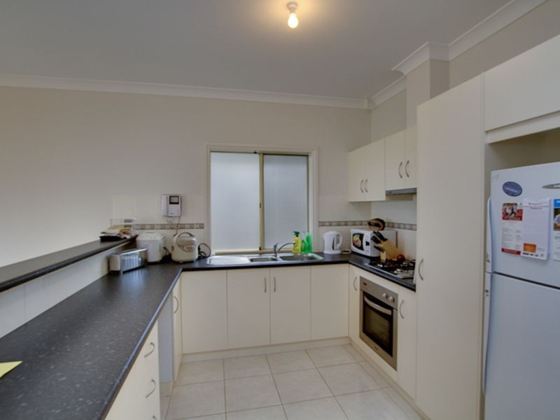 8A White Cresent, Seacombe Gardens SA 5047