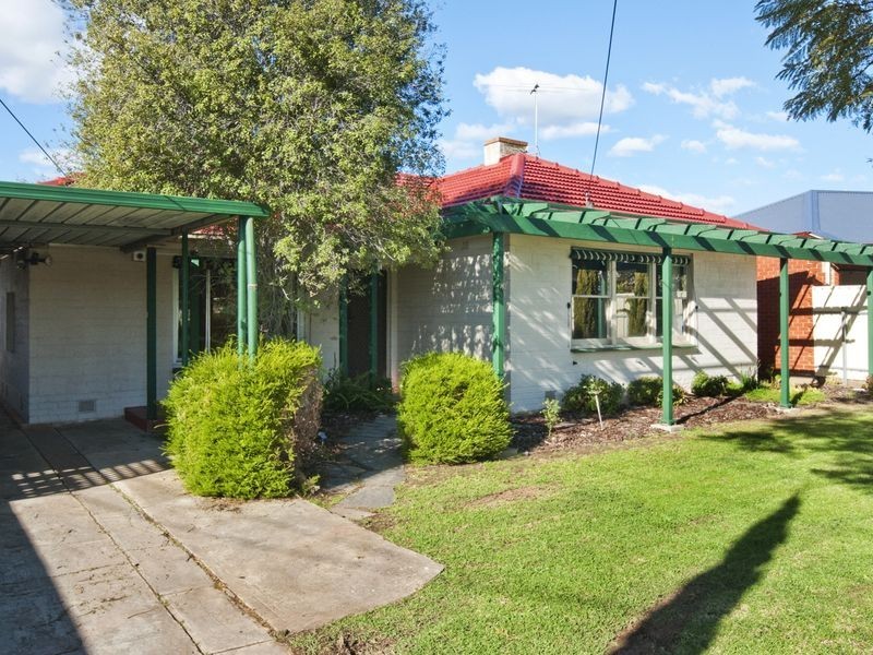 21 Ballara Avenue, Warradale SA 5046