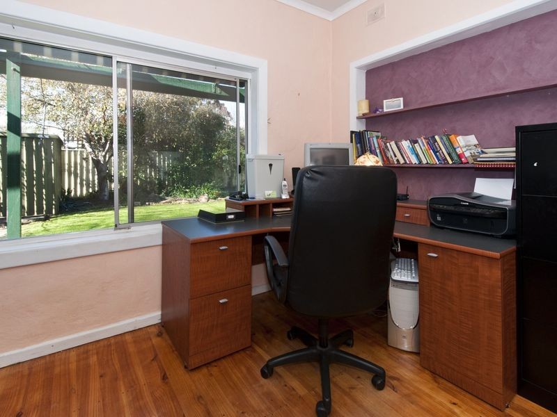 21 Ballara Avenue, Warradale SA 5046