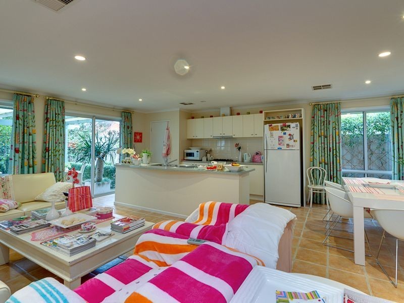 1 Maesbury Circuit, Sturt SA 5047