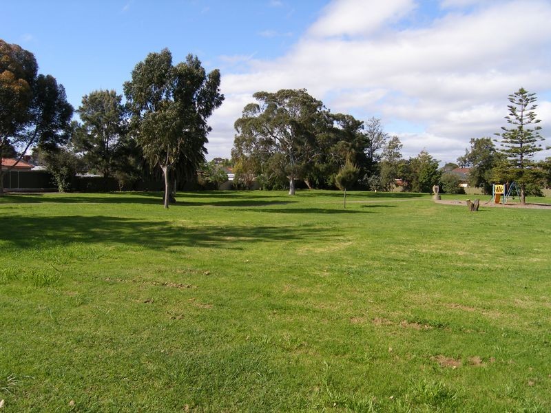 17 Quandong Street, North Brighton SA 5048