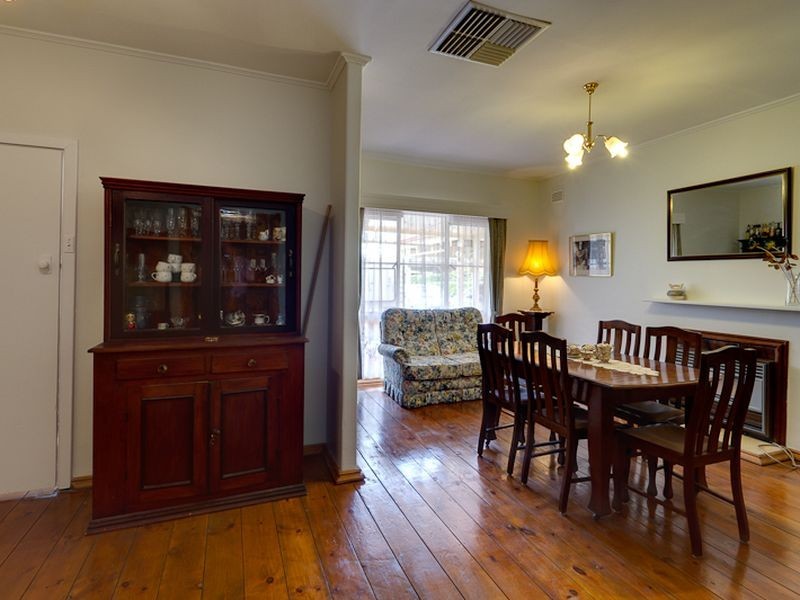 25 Lascelles Ave, Hove SA 5048