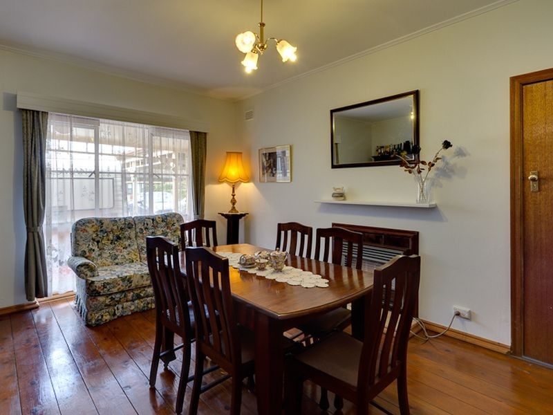 25 Lascelles Ave, Hove SA 5048
