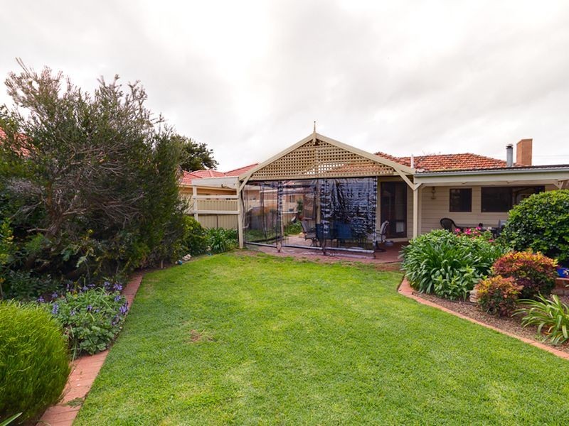 25 Lascelles Ave, Hove SA 5048