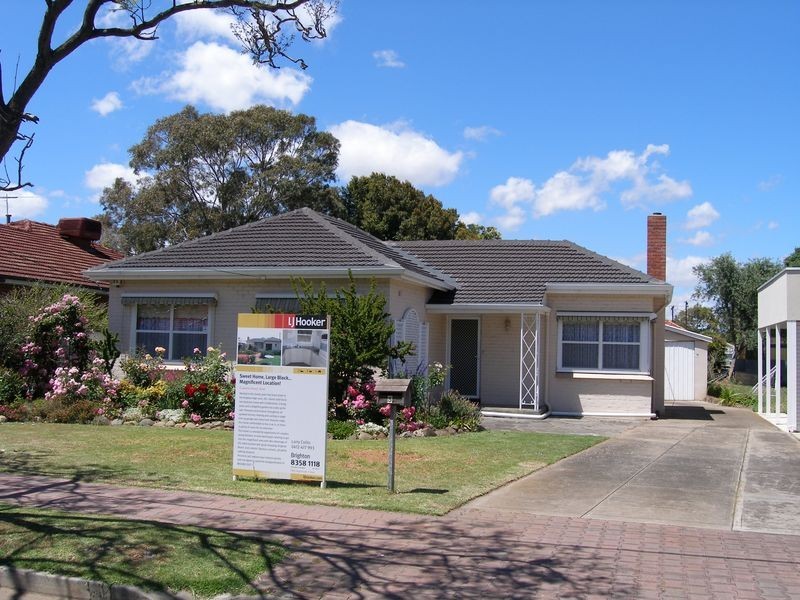 5 Lavinia Street, Hove SA 5048