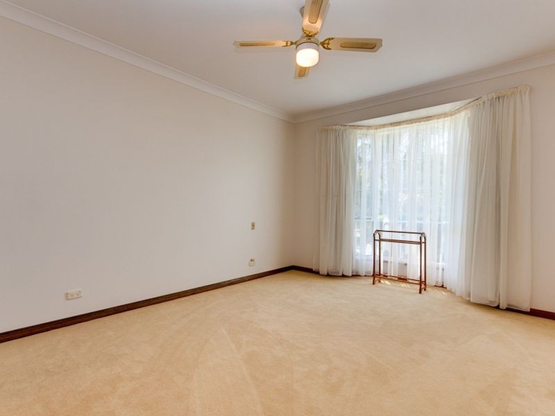 13 Topaz Drive, Flagstaff Hill SA 5159