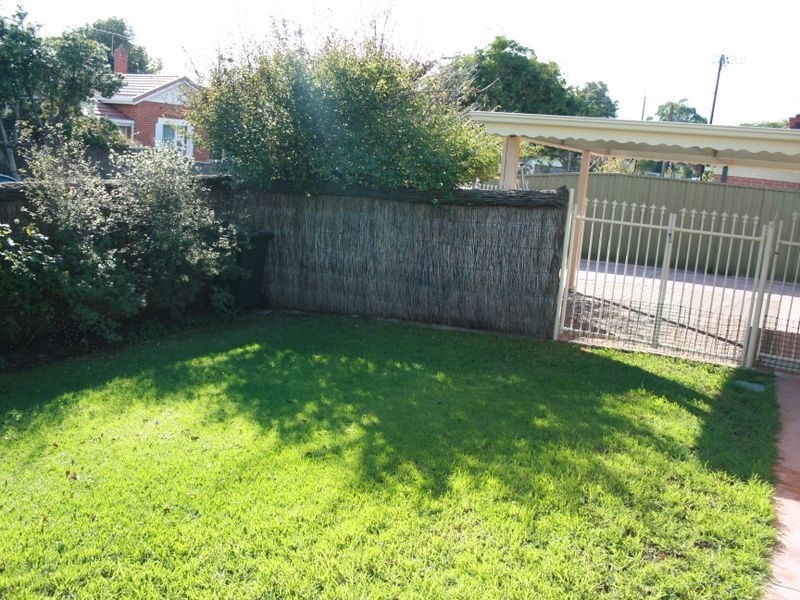 1/27 Young Street, Seacliff SA 5049