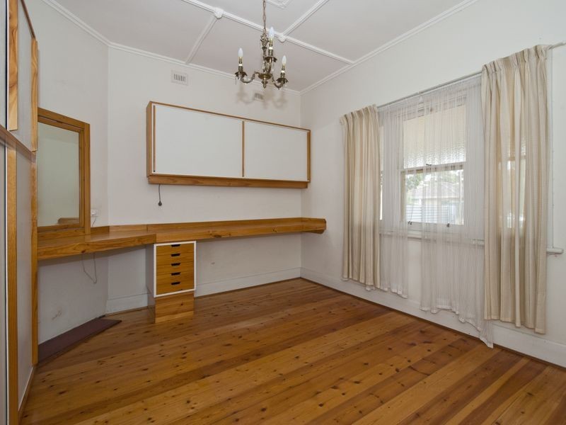 14 Kearnes Road, Oaklands Park SA 5046