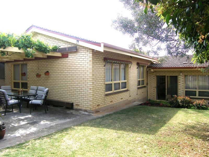 14 Sinclair Street, Seaview Downs SA 5049