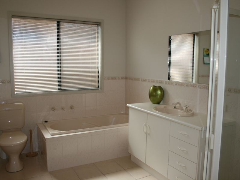 7A Third Ave, Warradale SA 5046