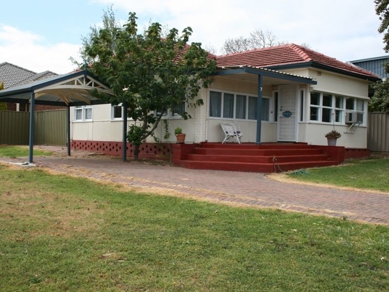 7 Gilbertson Road, Seacliff Park SA 5049
