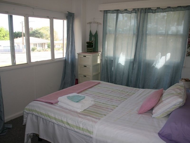 7 Gilbertson Road, Seacliff Park SA 5049