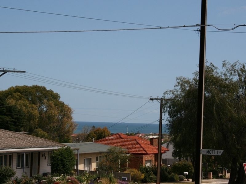 7 Gilbertson Road, Seacliff Park SA 5049