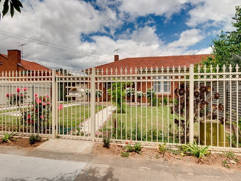 13 Hawkesbury Avenue, Kilburn SA 5084