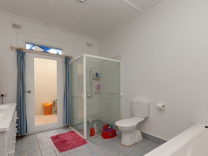 13 Hawkesbury Avenue, Kilburn SA 5084