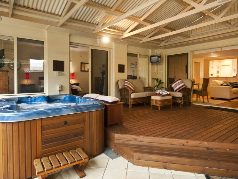 2 Ross Street, Brighton SA 5048