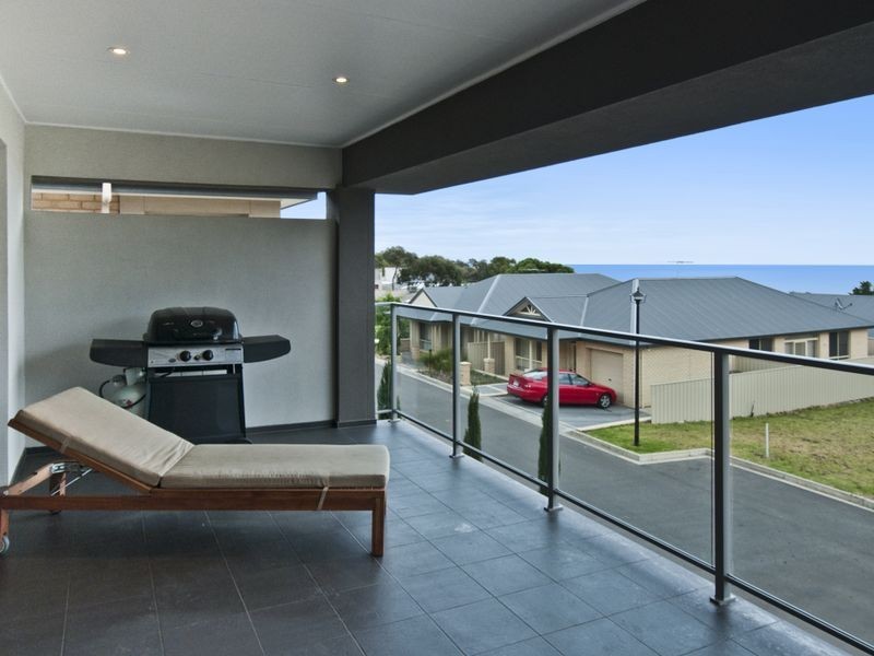 12 Manos Court, Seacliff Park SA 5049