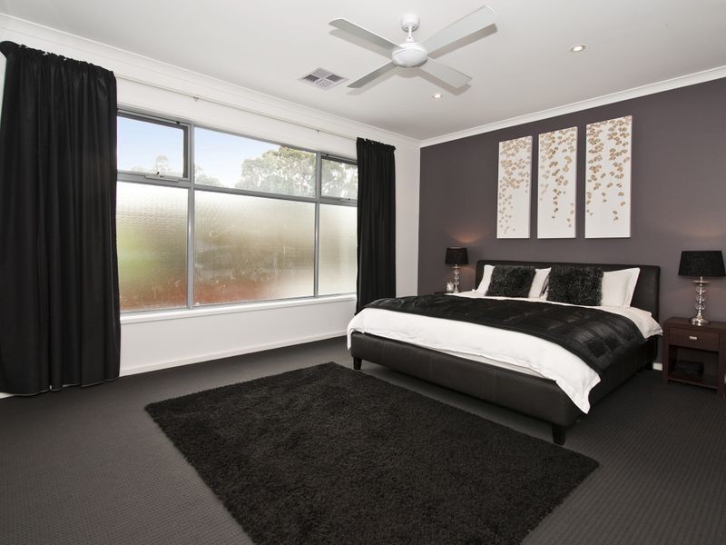 12 Manos Court, Seacliff Park SA 5049