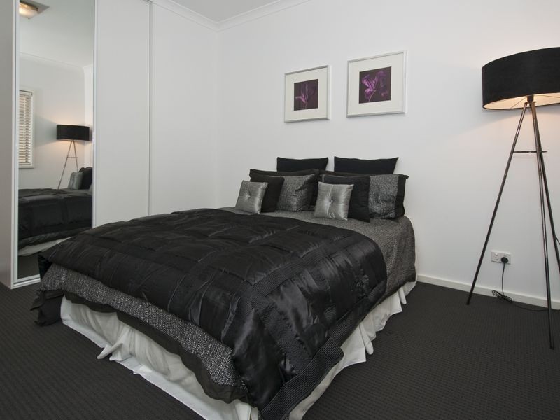 12 Manos Court, Seacliff Park SA 5049