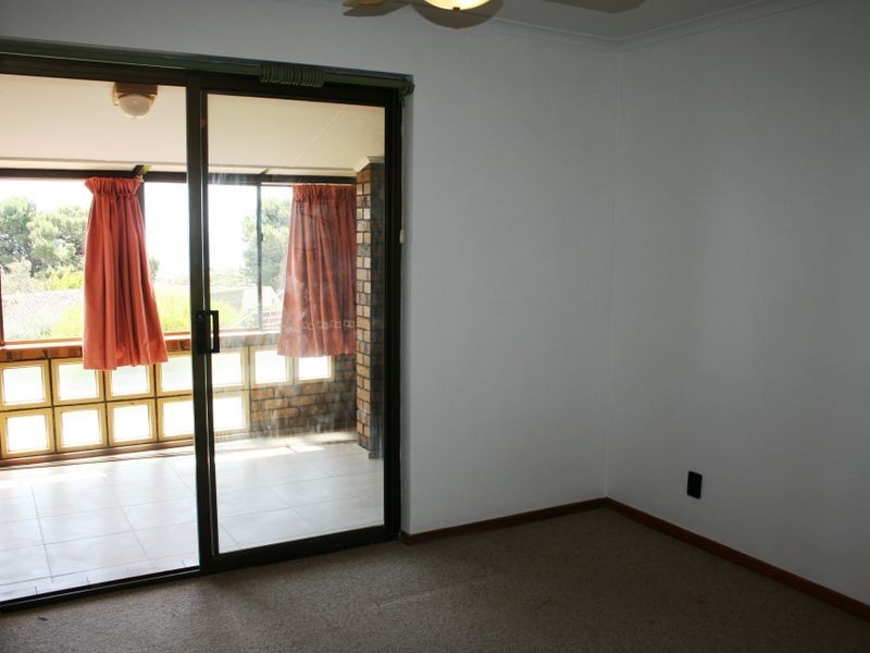 3/143 Perry Barr Road, Hallett Cove SA 5158