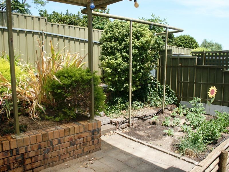 3/143 Perry Barr Road, Hallett Cove SA 5158