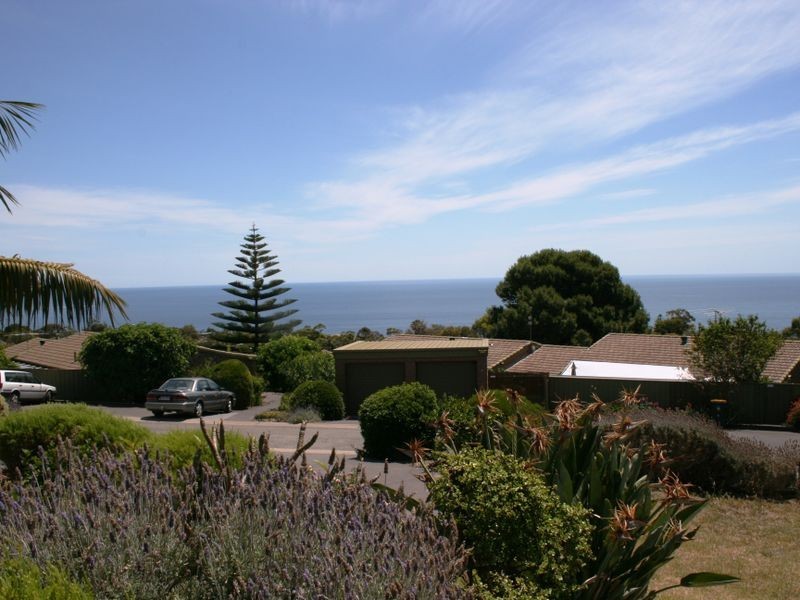 3/143 Perry Barr Road, Hallett Cove SA 5158