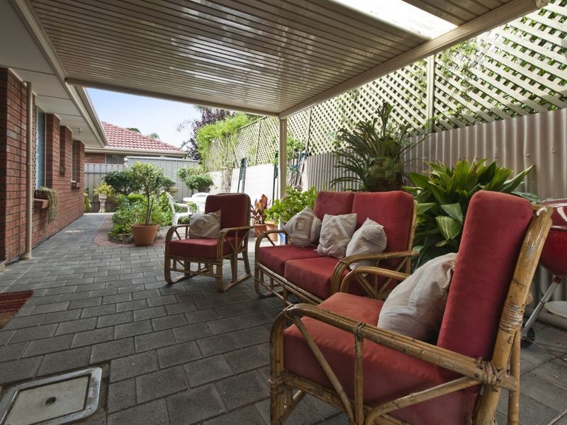 2/10 Tarcoola Street, Brighton SA 5048