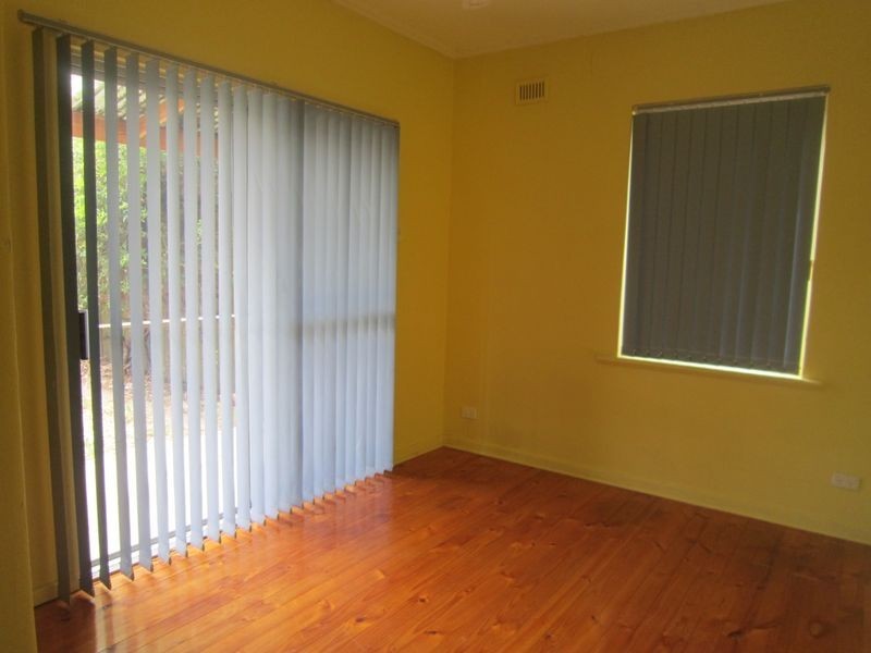 1 Laurence Street, Dover Gardens SA 5048