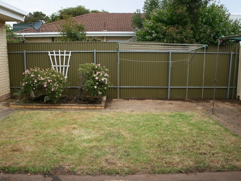 1/3 Gladstone Road, North Brighton SA 5048