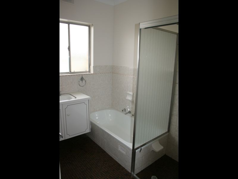 1/3 Gladstone Road, North Brighton SA 5048