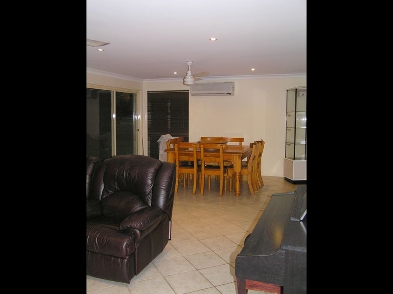 154-160 Silvereye Crescent, Greenbank QLD 4124