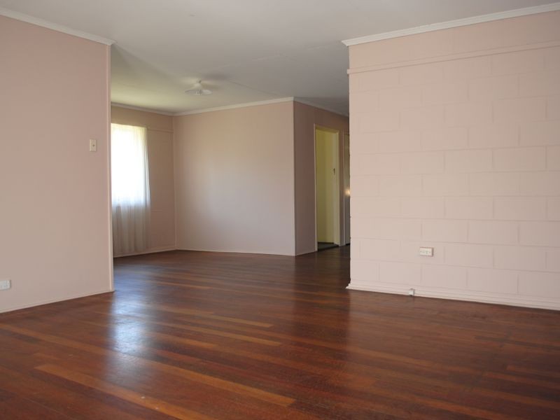 84 Merchiston Street, Acacia Ridge QLD 4110