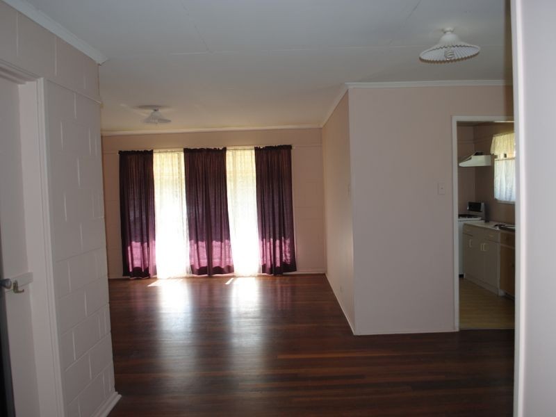 84 Merchiston Street, Acacia Ridge QLD 4110