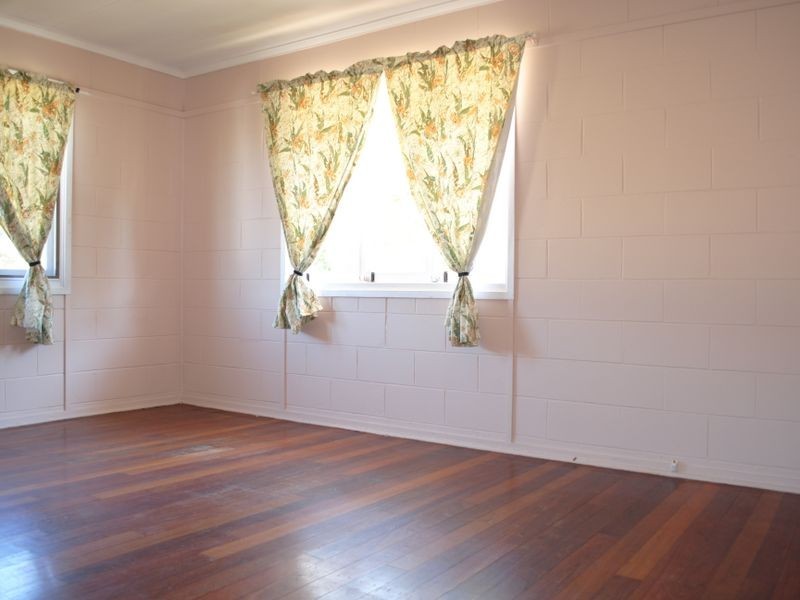 84 Merchiston Street, Acacia Ridge QLD 4110