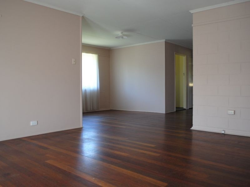 84 Merchiston Street, Acacia Ridge QLD 4110