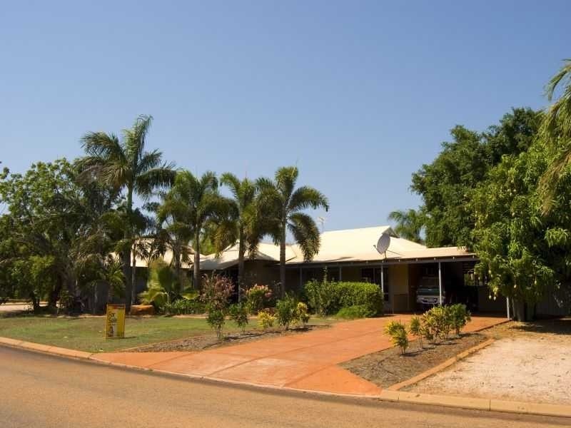 17 Howe Drive, Cable Beach WA 6726