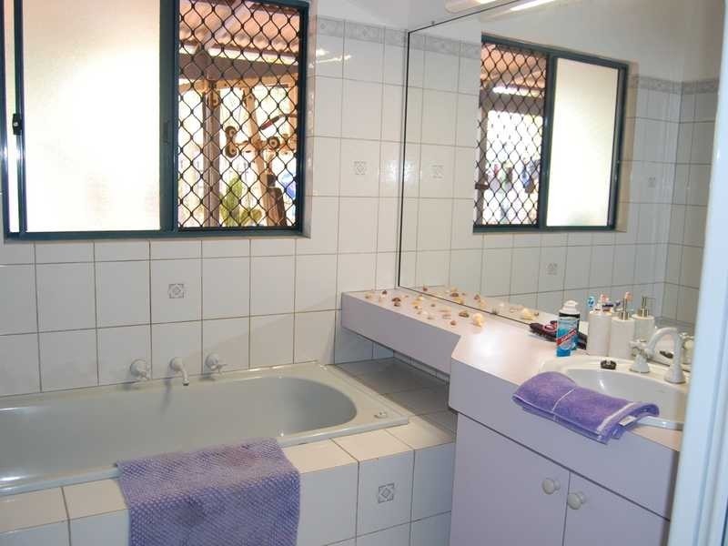 21 Glenister Loop Cable Beach, Broome WA 6725