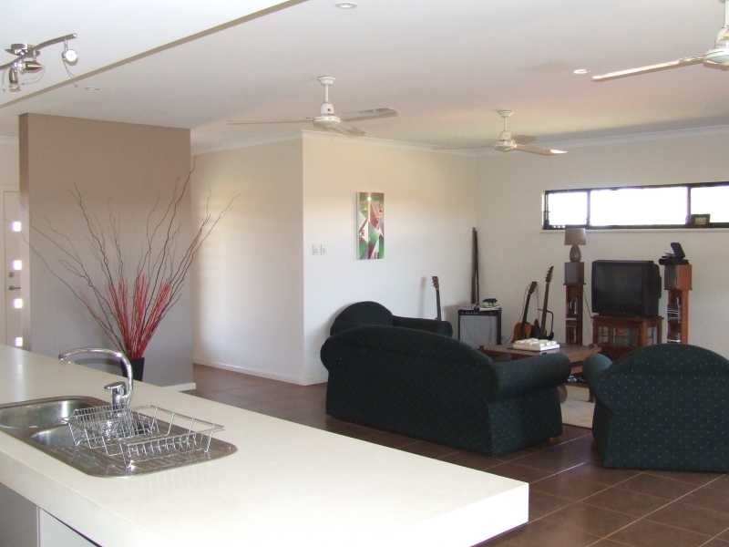 8 Honeyeater Loop, Broome WA 6725
