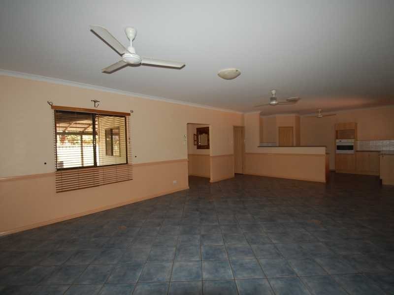 25 Solway Loop, Cable Beach WA 6726